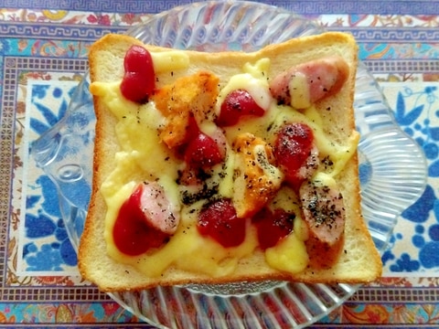 ウインナーピザトーストその4